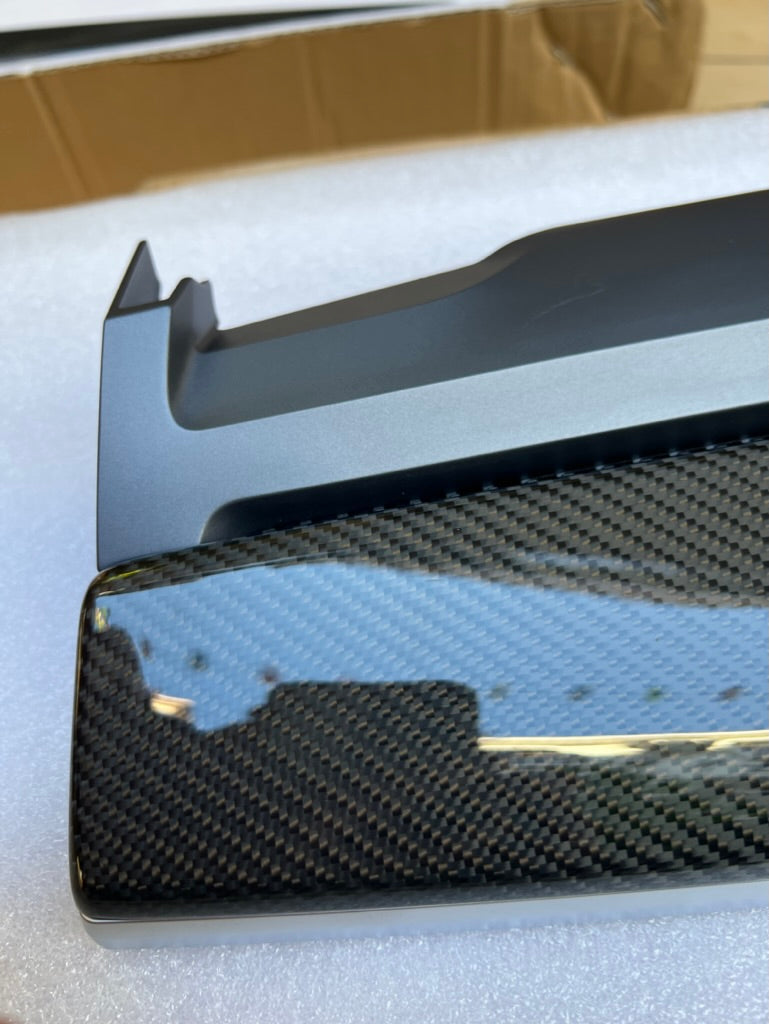 Model 3/Y Gloss Carbon Fiber Dashboard and Front Door Trim Panel Replacement Kit