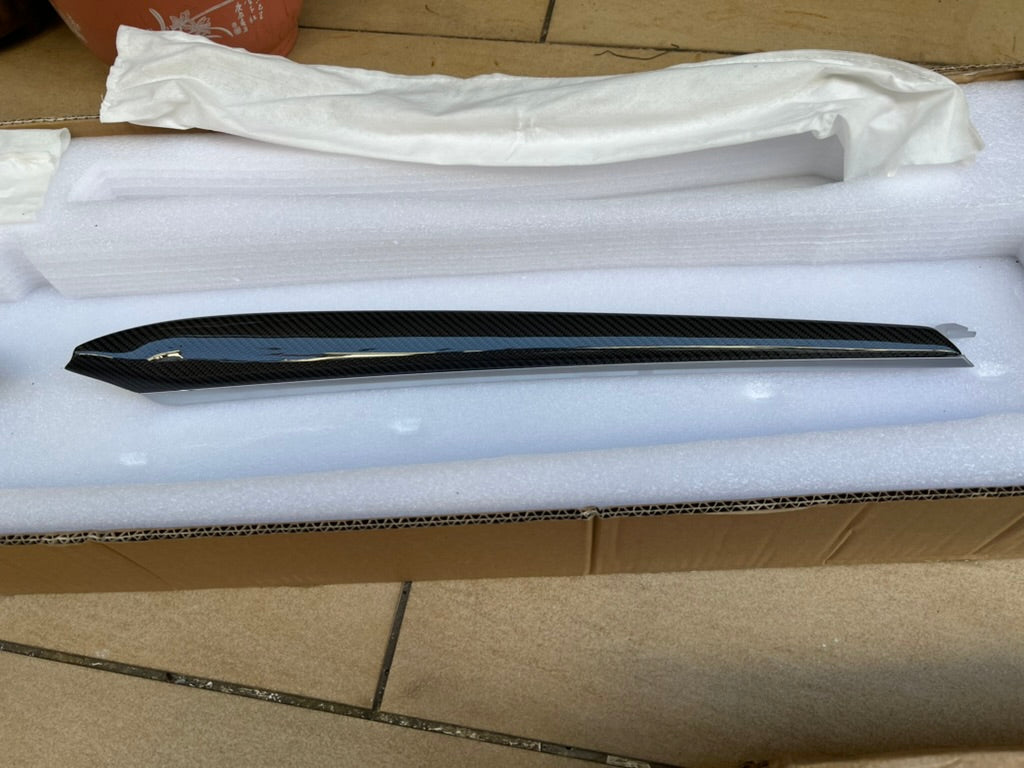 Model 3/Y Gloss Carbon Fiber Dashboard and Front Door Trim Panel Replacement Kit